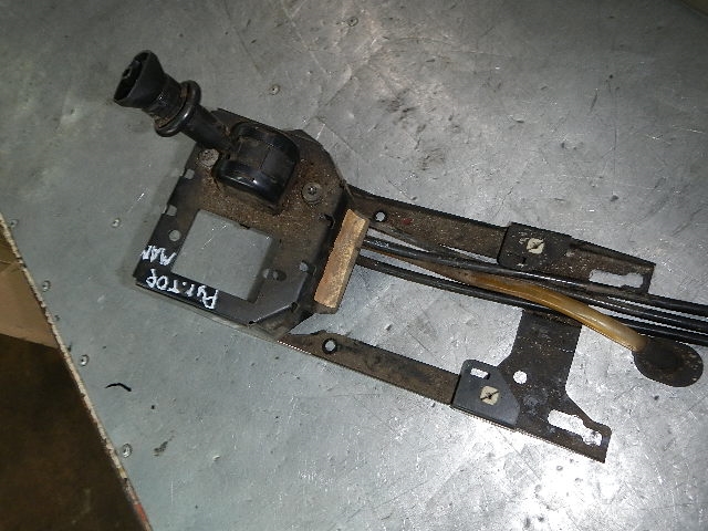 Кран стояночного тормоза