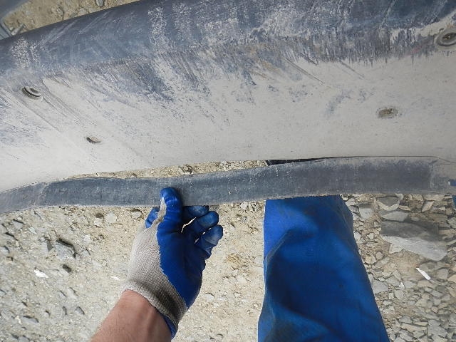 Бампер передний