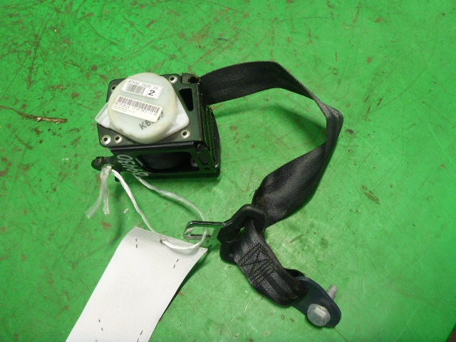 Ремень безопасности