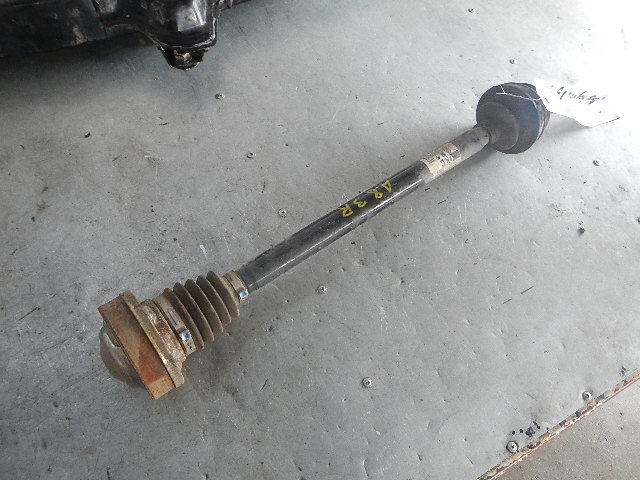 Полуось задняя правая