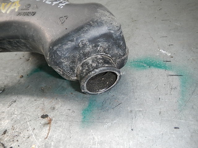 Резонатор воздушного фильтра