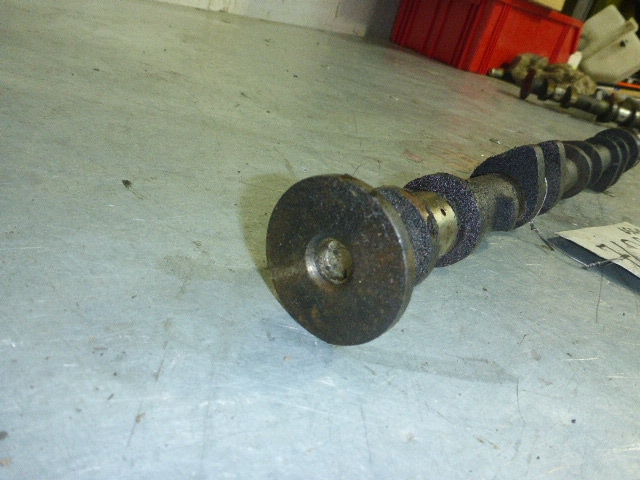 Распредвал впускной