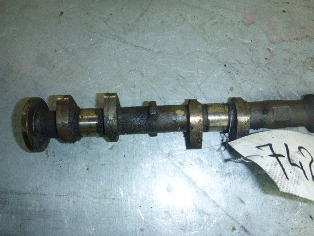 Распредвал впускной