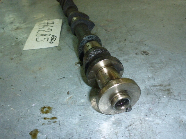 Распредвал впускной