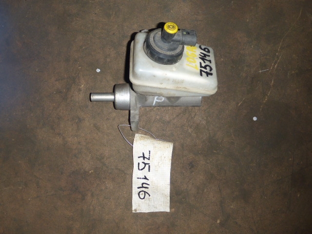 Цилиндр тормозной главный