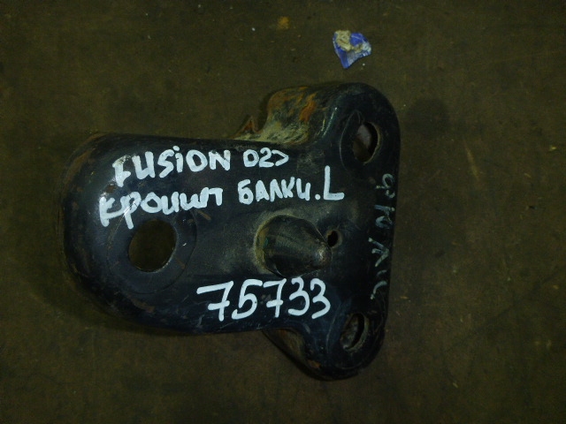 Кронштейн (сопут. товар)