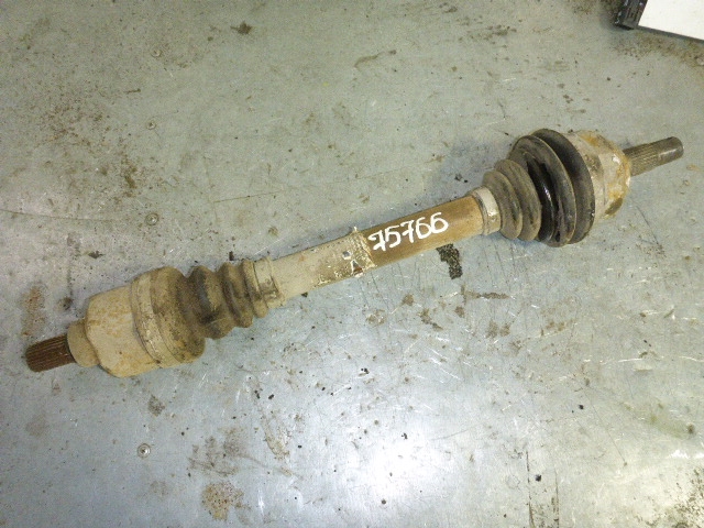 Полуось передняя левая