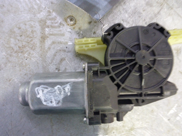 Моторчик стеклоподъемника