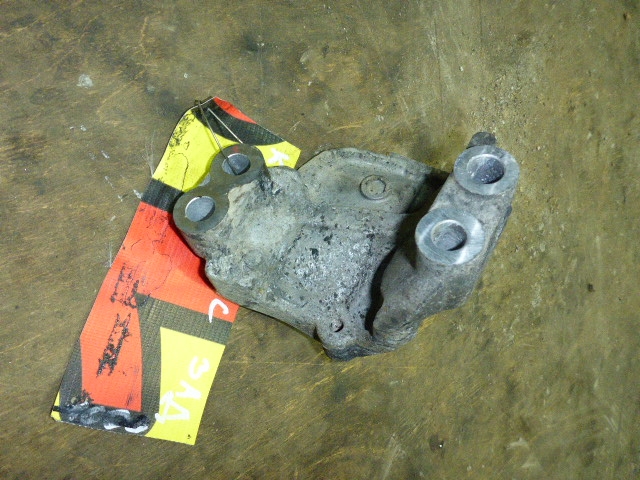 Кронштейн двигателя задний