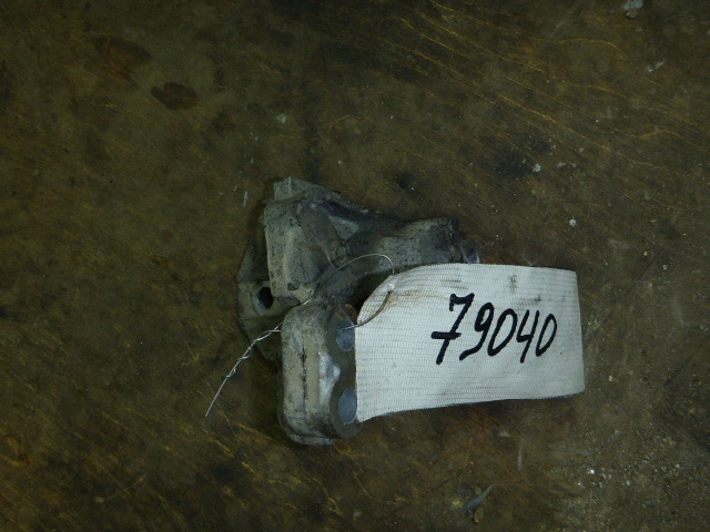 Кронштейн двигателя задний