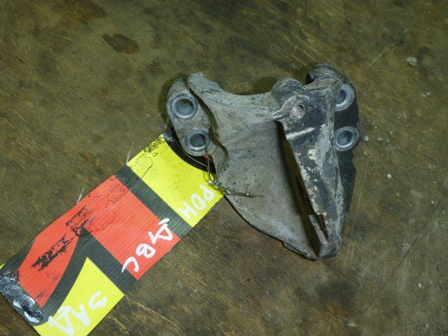 Кронштейн двигателя задний