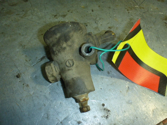 Регулятор давления