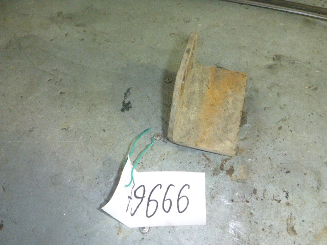Отбойник задней рессоры