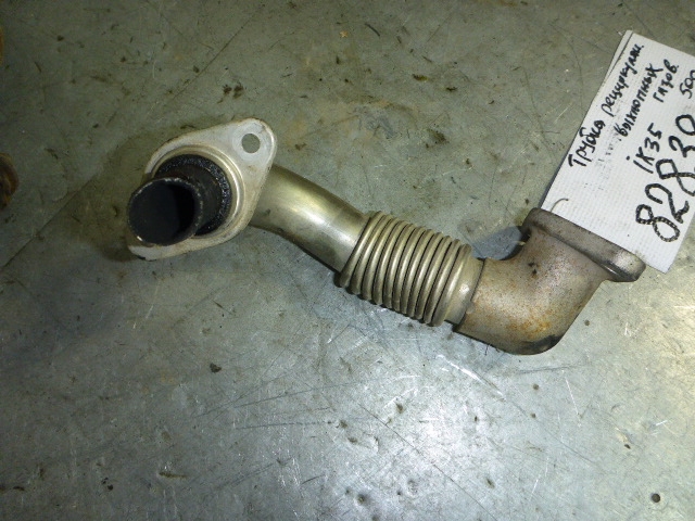 Трубка картерных газов