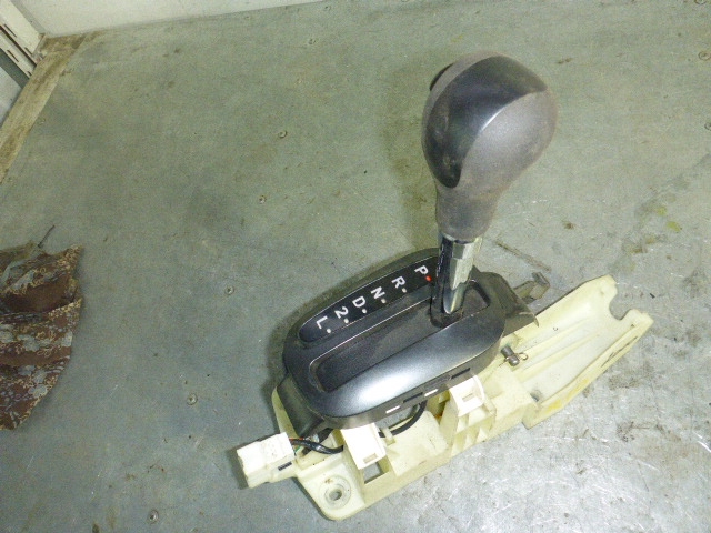 Кулиса МКПП / АКПП