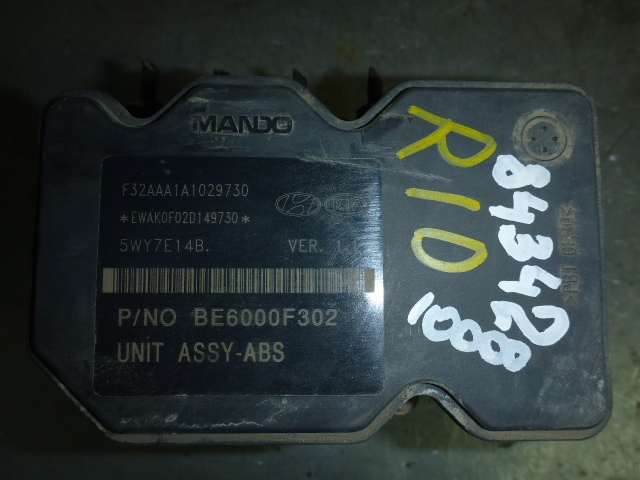 Блок ABS (насос)