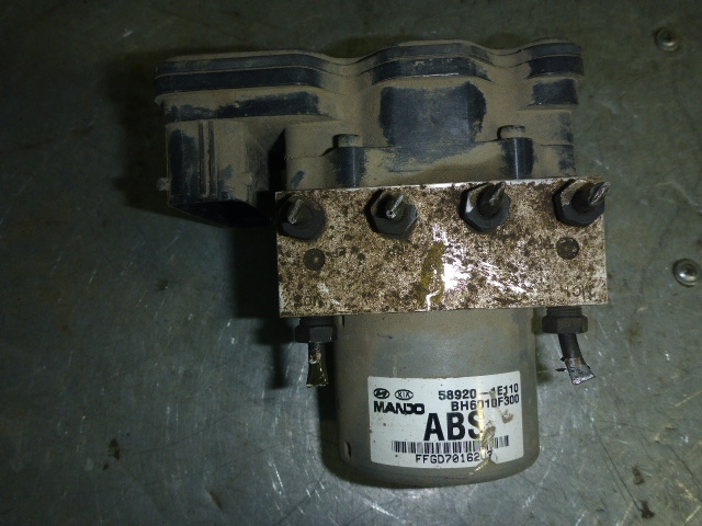 Блок ABS (насос)