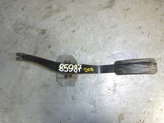 Педаль газа