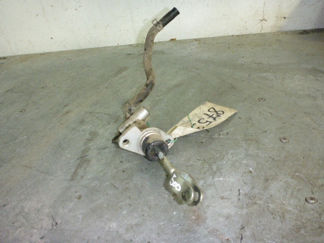 Цилиндр сцепления главный