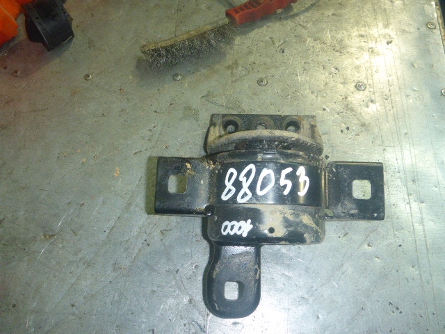 Опора двигателя правая