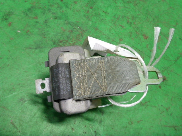 Ремень безопасности