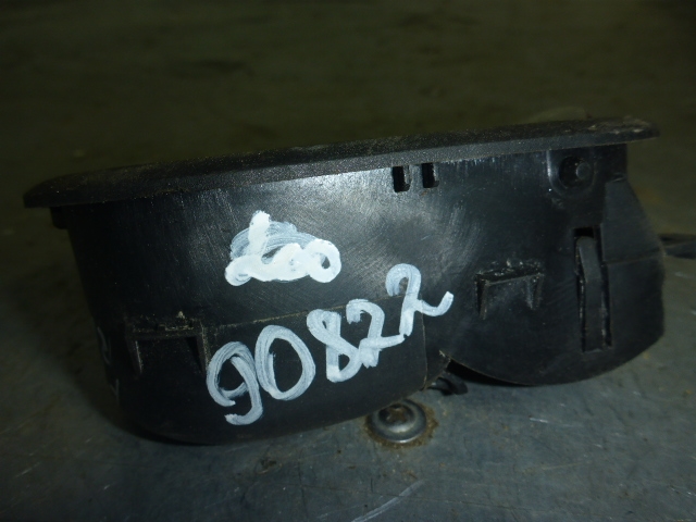 Ручка двери задней внутренняя правая