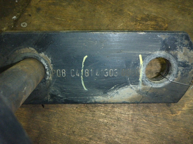 Серьга передней рессоры