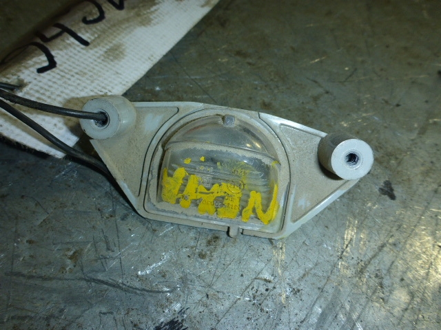 Фонарь подсветки номера