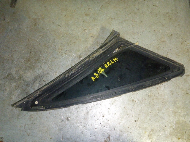 Стекло кузовное глухое левое