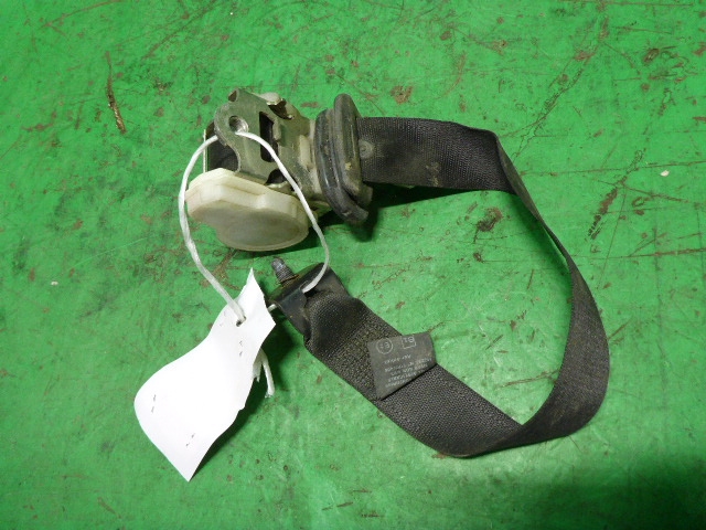 Ремень безопасности