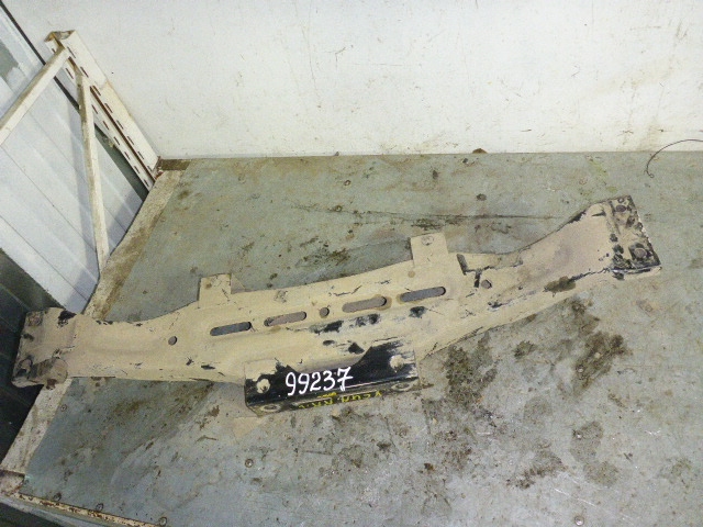 Балка задняя