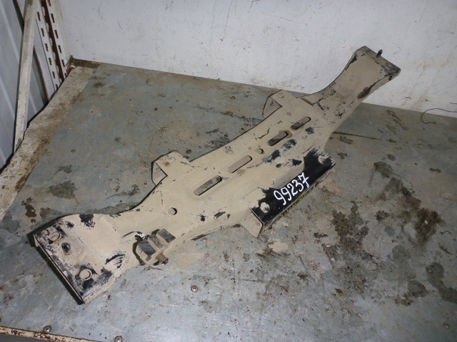 Балка задняя