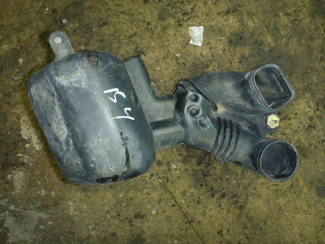 Резонатор воздушного фильтра