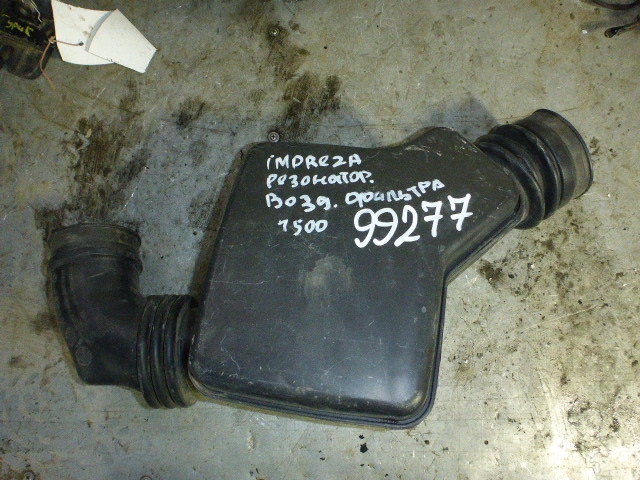 Резонатор воздушного фильтра