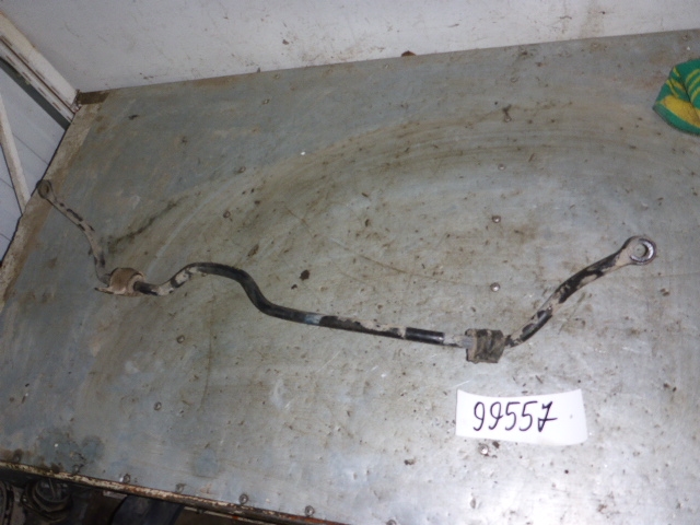 Стабилизатор передний