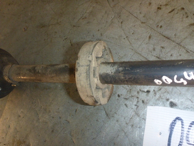 Полуось передняя правая