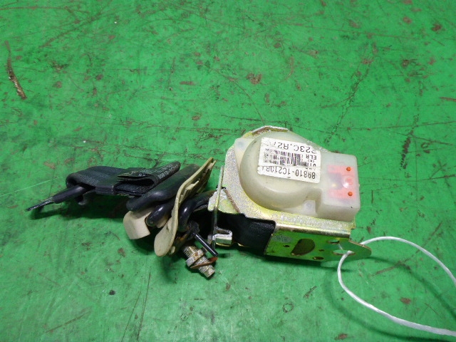 Ремень безопасности