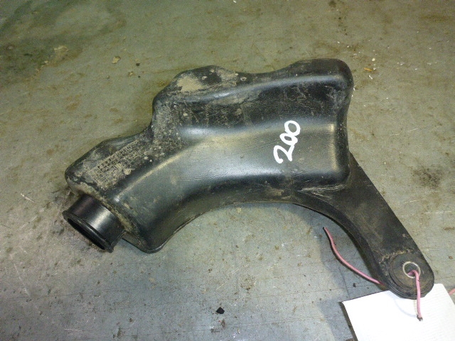 Резонатор воздушного фильтра