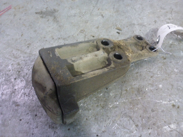 Отбойник задней рессоры