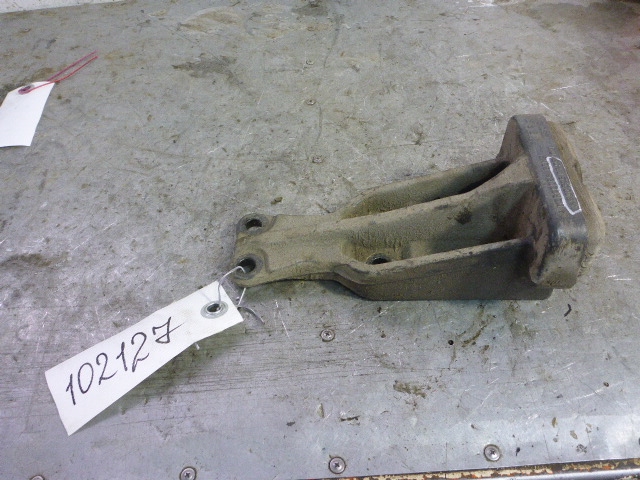 Отбойник задней рессоры