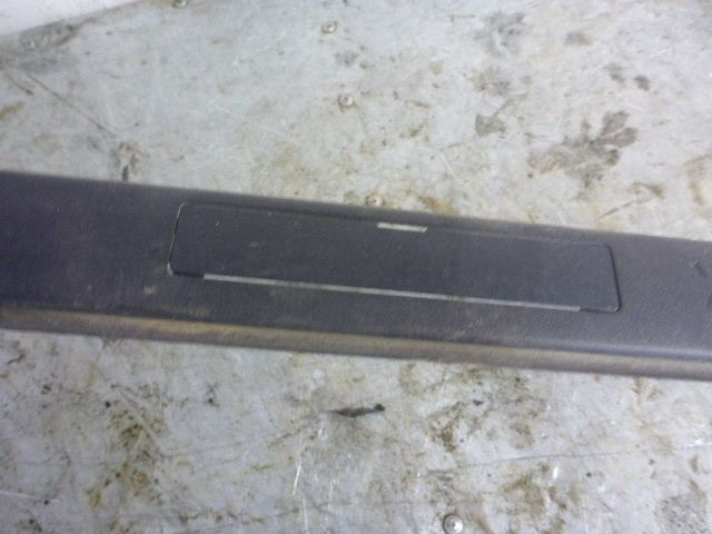 Молдинг крыши правый