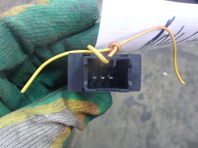 Кнопка освещения панели приборов