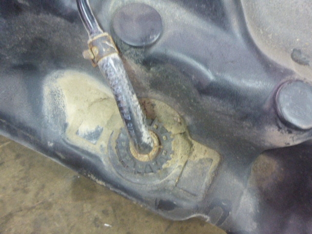 Бак топливный