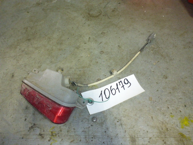 Фонарь задний в бампер левый
