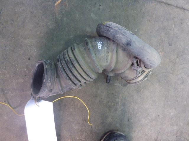 Патрубок воздушного фильтра