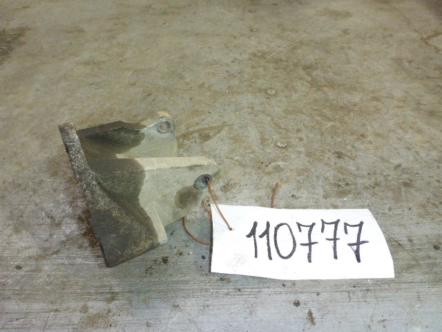 Кронштейн ГУР