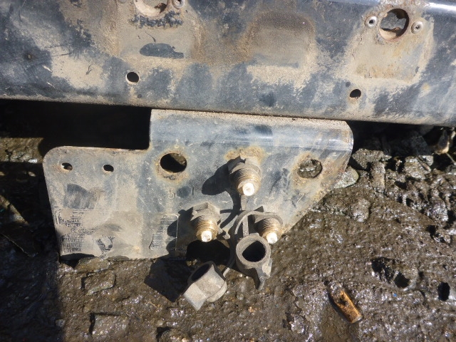 Крепление АКБ (корпус/подставка)