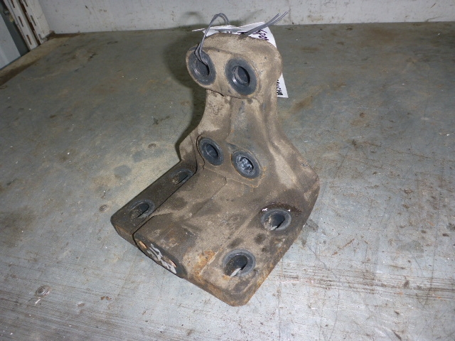 Кронштейн крепления торсиона