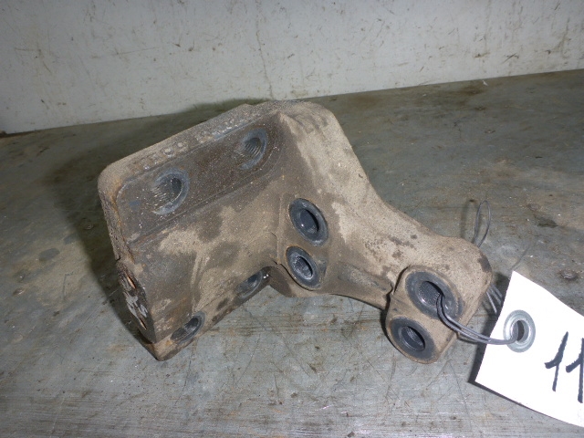 Кронштейн крепления торсиона