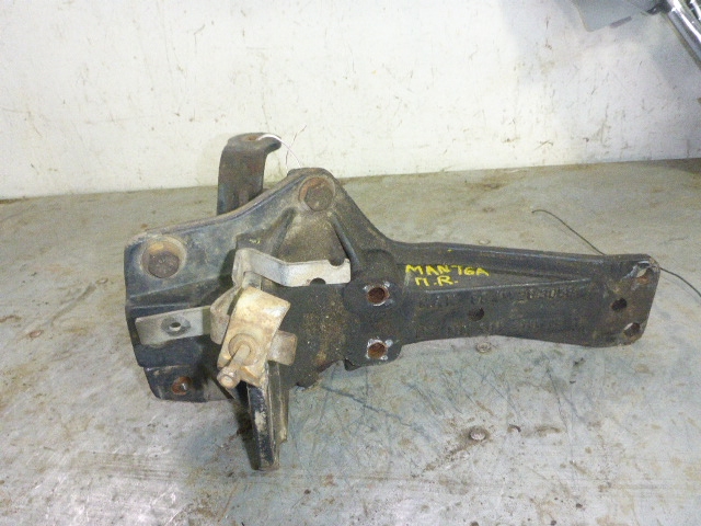 Кронштейн кабины